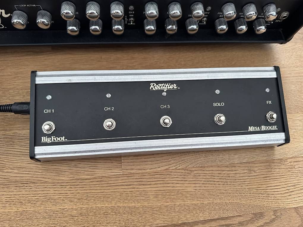 Strumenti musicali: Mesa Boogie Dual Rectifier Solo Head – Usato da Uster venduto da demeteor 3