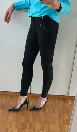 Tolle, bequeme Herrlicher Jeans