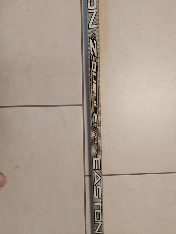 EASTON Z BUBBLE HOCKEY STICK SHAFT 