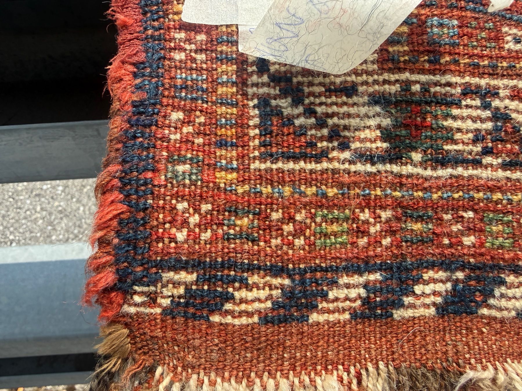 Tappeti: Khamseh antiker Teppich mit wundervollen Farben 117x80cm – Usato da Vacallo venduto da cri_229f 9