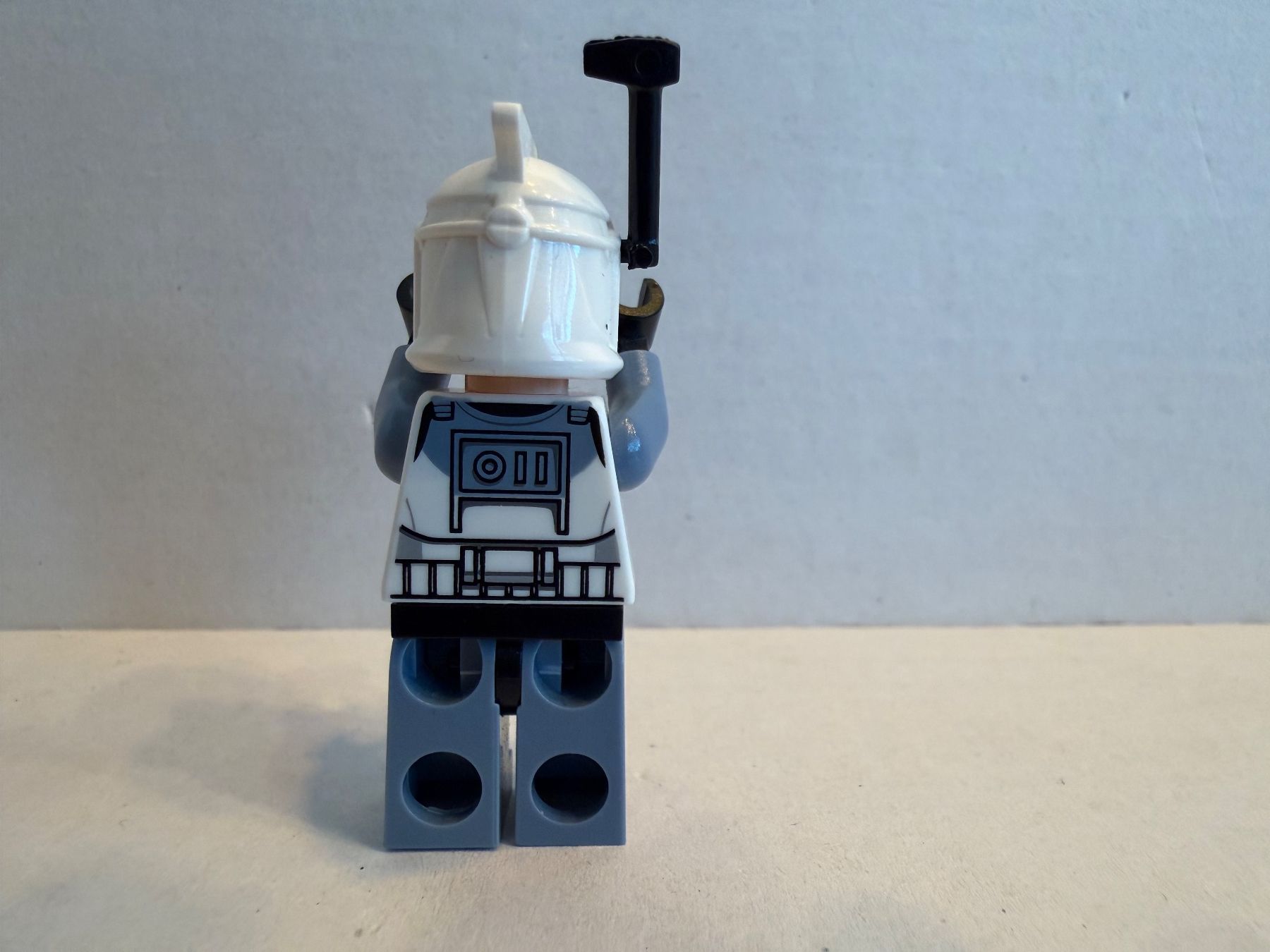 Lego Statuette: Clone Trooper Commander Wolffe (sw0330) – Usato da Neftenbach venduto da Elitebricks 3
