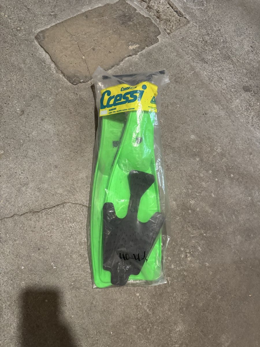 Cressi Flossen, Masken & Schnorchel: Cressi Flossen 40-41 ungebraucht – Neu und originalverpackt aus Zürich von Verkaeufer12345 1