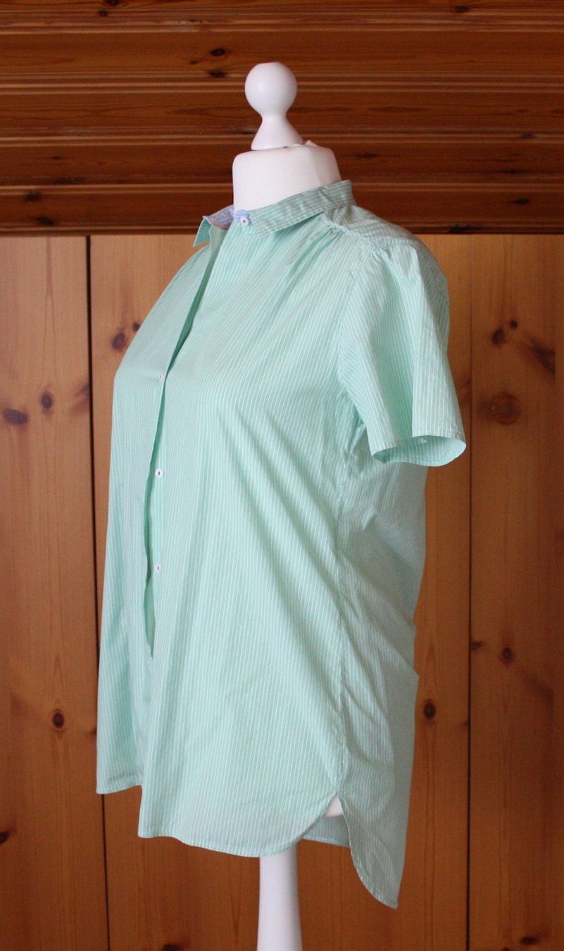 Camicette: Bluse Kurzarm BLUEMONINTIMATES grün Gr. M – Usato da Flüelen venduto da Diversicum-Curvy 2
