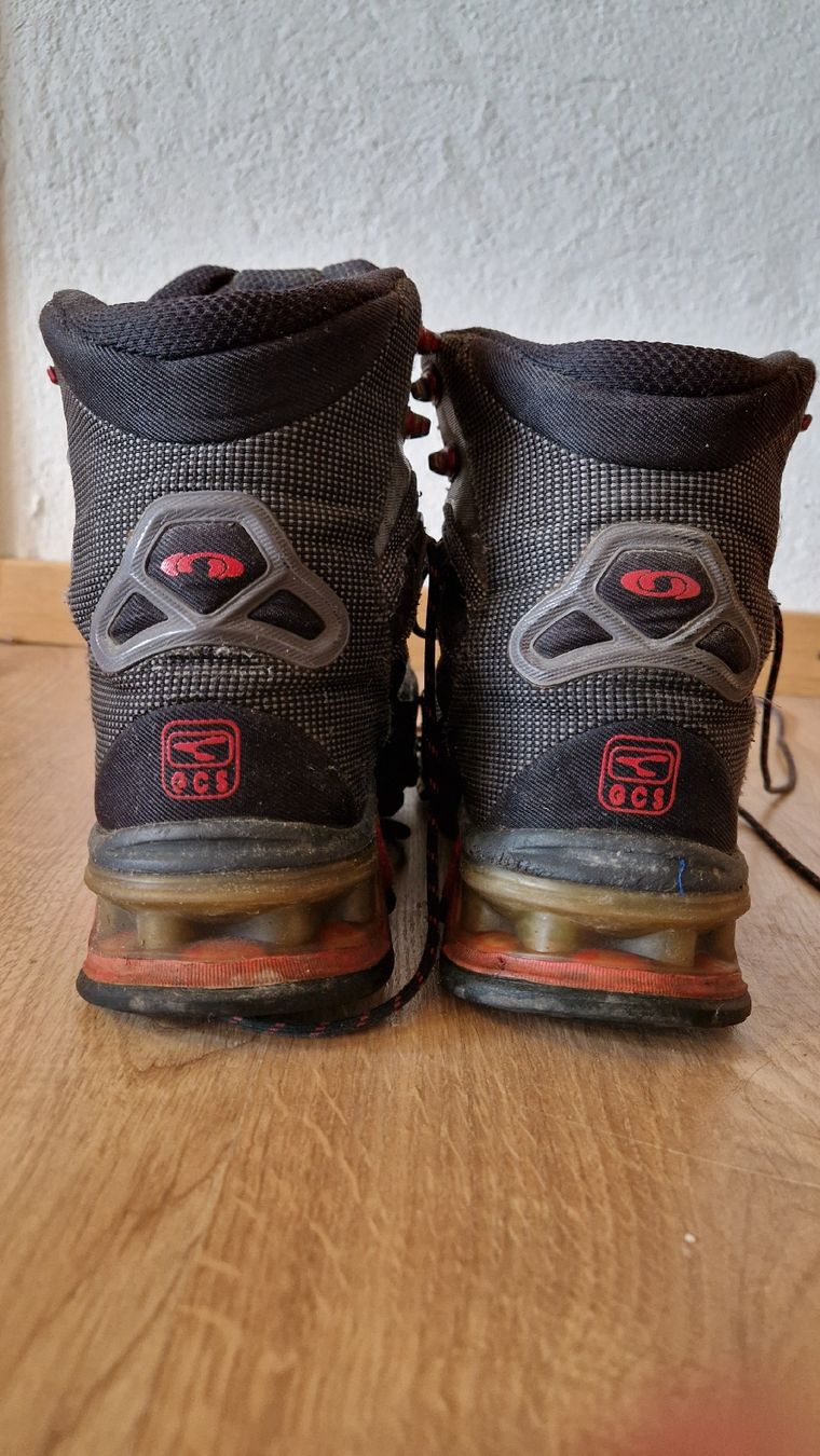 Salomon Scarpe da donna: Salomon Wanderschuhe, Gr. 39 1/3 – Usato da Kandersteg venduto da Nazca01 2