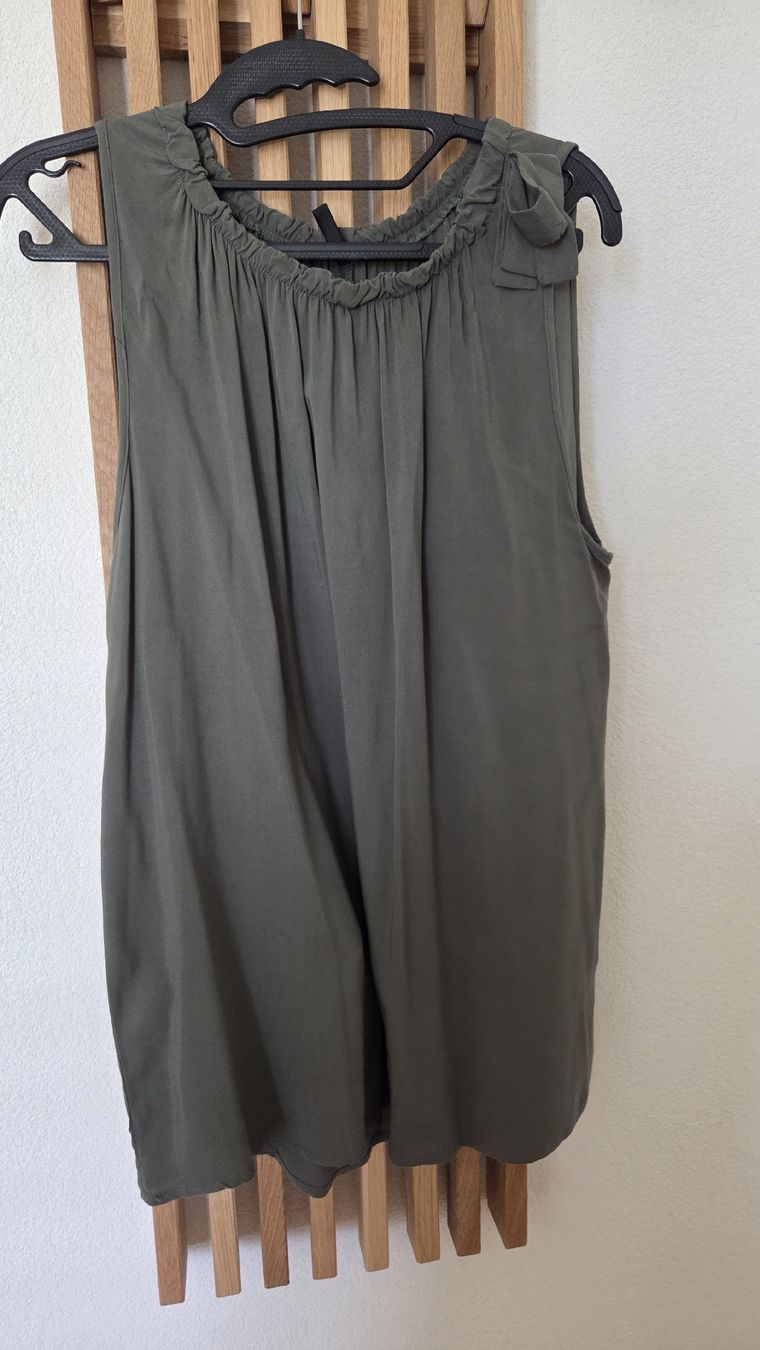 Kleiderpakete: Tuniques lot 5  – Gebraucht aus Le Pâquier-Montbarry von Gruyere77 4