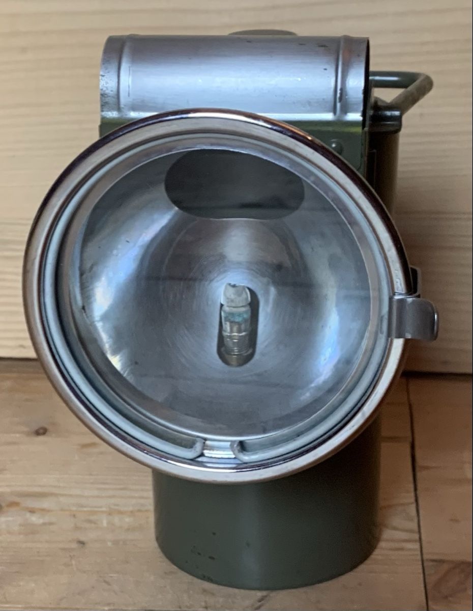 Schweizer Armee Lampade: Karbidlampe der CH Armee – Usato da Goldingen venduto da Bergler012 2