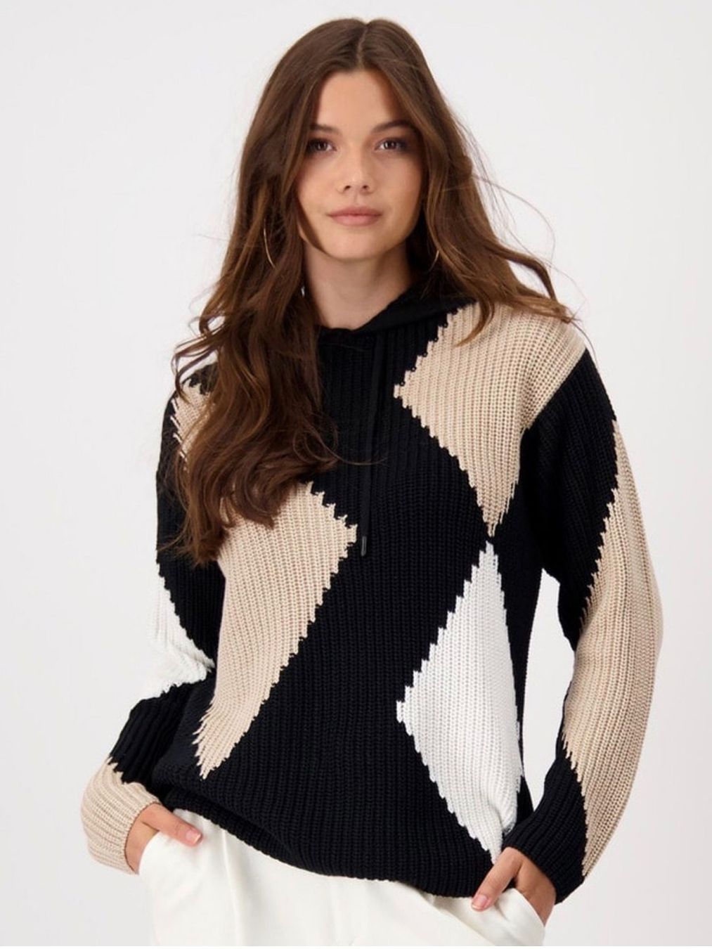 Monari Maglioni & Felpe: Monari Kapuzenpullover mit Muster 44 beige schwarz – Nuovo (secondo la descrizione) da Regensdorf venduto da secondchancefashion