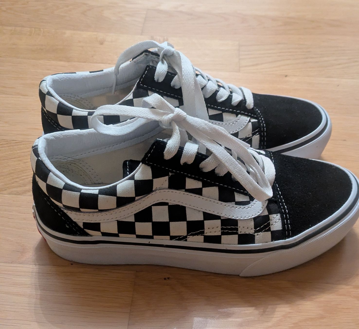 Vans Scarpe da uomo: Vans Old Skool Sneaker Gr. 36.5 – Usato da St. Gallen venduto da Jasik1 4