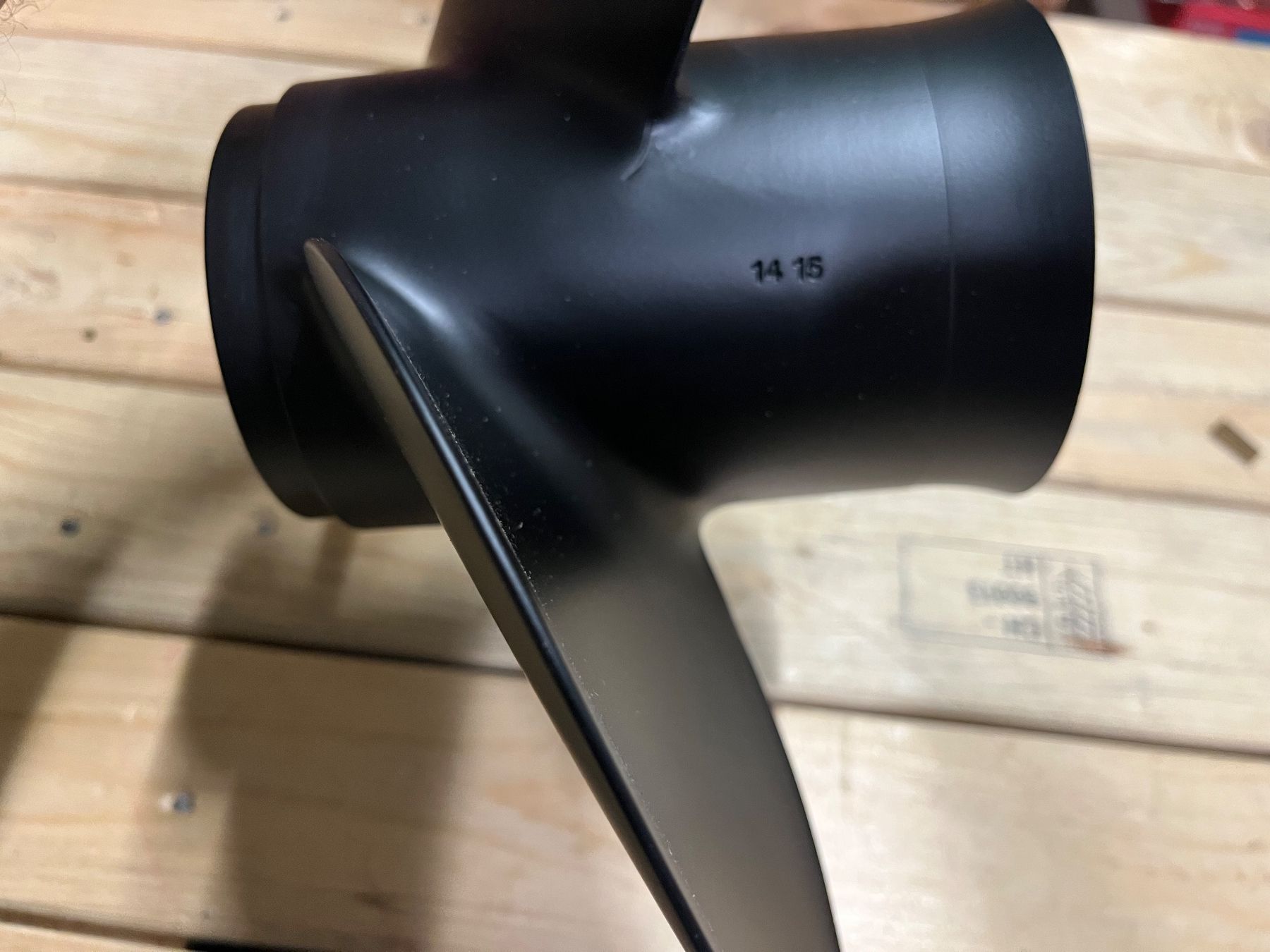 Evinrude Barche: Evinrude Propeller Aluminium 14X9 – Nuovo (secondo la descrizione) da Cressier FR venduto da schmidli010 3