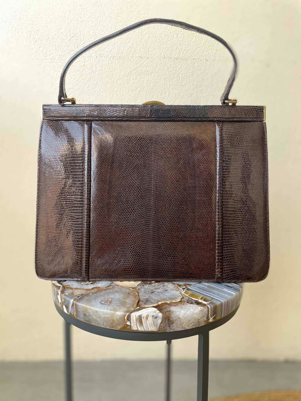 Borse da donna: Sac à main vintage en cuir de python véritable. – Usato da Sion venduto da Linkebeek 1