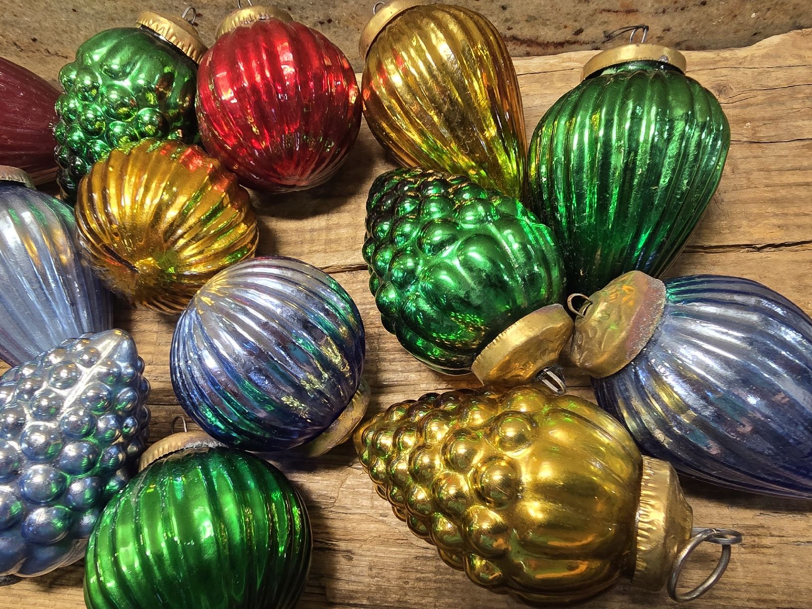 Alle Dekorationen: 15 Stk. Antike Mondo Weihnachtskugeln – Gebraucht aus Walkringen von Vanuca 3