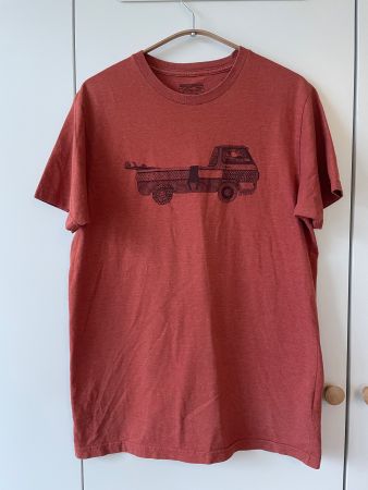 Patagonia Herren T-Shirt „Slim Fit“ – Gr. M – Rostrot
