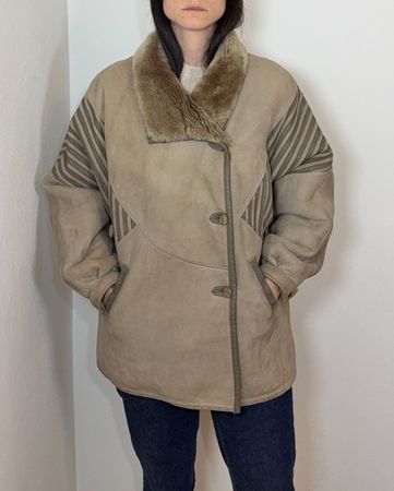 Shearling woman winter coat montone