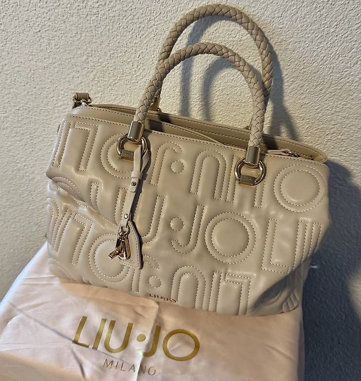 Sacs femmes: Liu Jo Tasche beige – D'occasion à Bülach par NoIdea01
