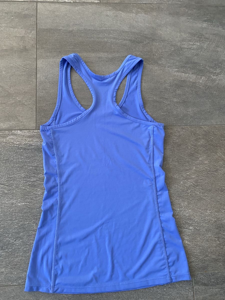 Top: Sport Tank Top, S blau – Usato da Wängi venduto da JALE04 2