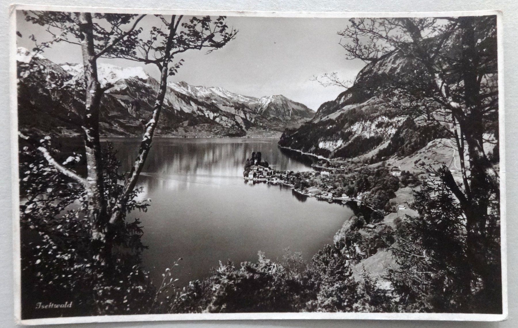 Cartes postales: Iseltwald – D'occasion à Fétigny par Billy2miny