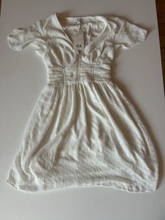 Robe d'été blanche C&A T.36 jamais portée avec étiquette