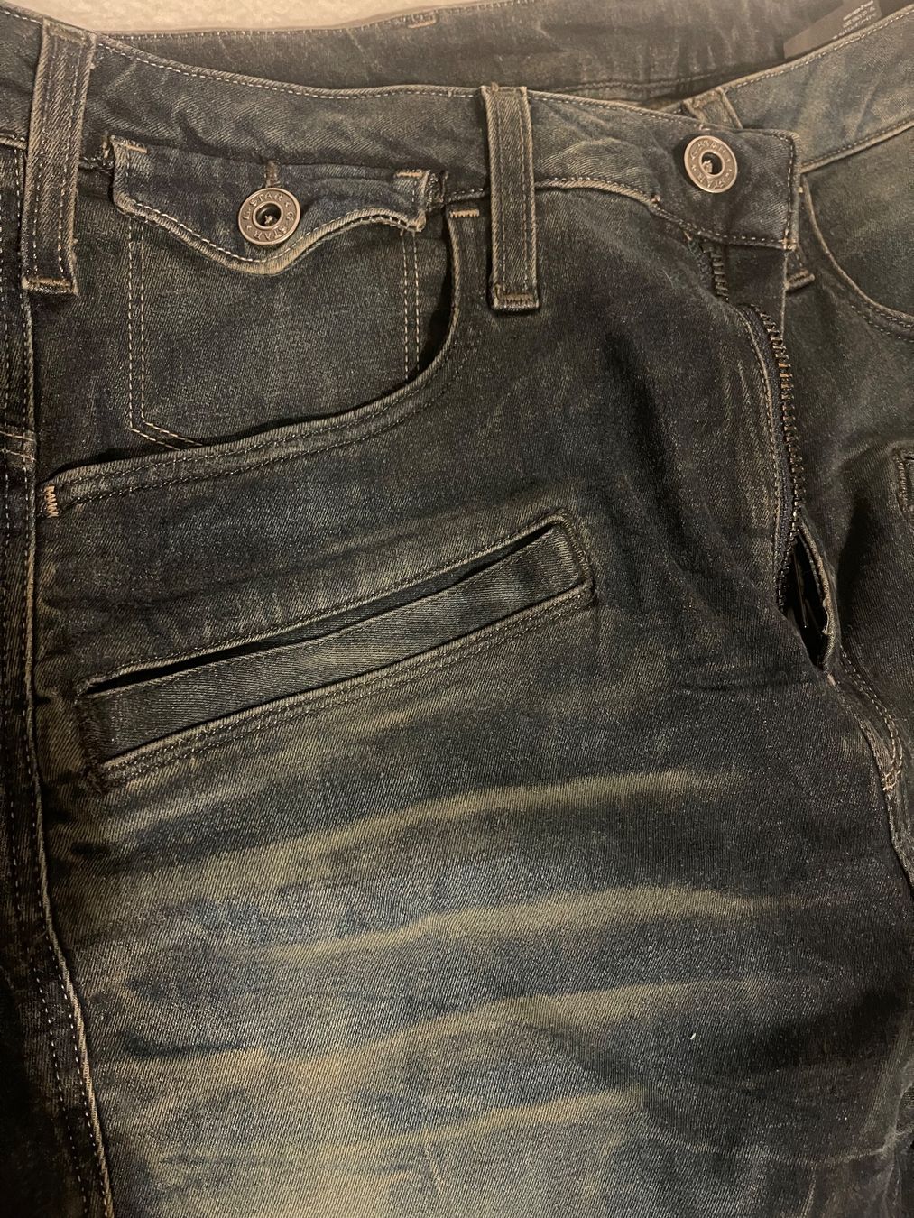 G-Star Jeans: G-Star Jeans – Nuovo (secondo la descrizione) da Hinterkappelen venduto da simona67 3
