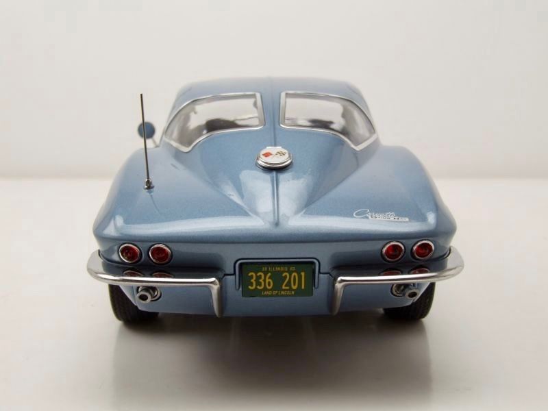 Chevrolet Modellini d'auto: CHEVROLET CORVETTE STING RAY 1963 SPLIT WINDOW – Nuovo e nell'imballaggio originale da Erlenbach im Simmental venduto da Model_box 5