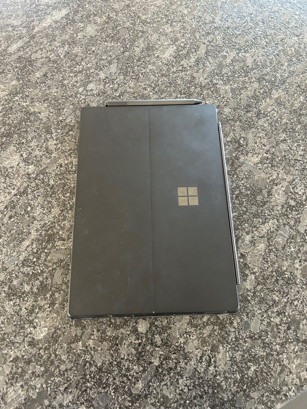 Microsoft Notebooks: Microsoft Surface Pro 6 inkl. Pen – Gebraucht aus Belp von nik_92cm 2