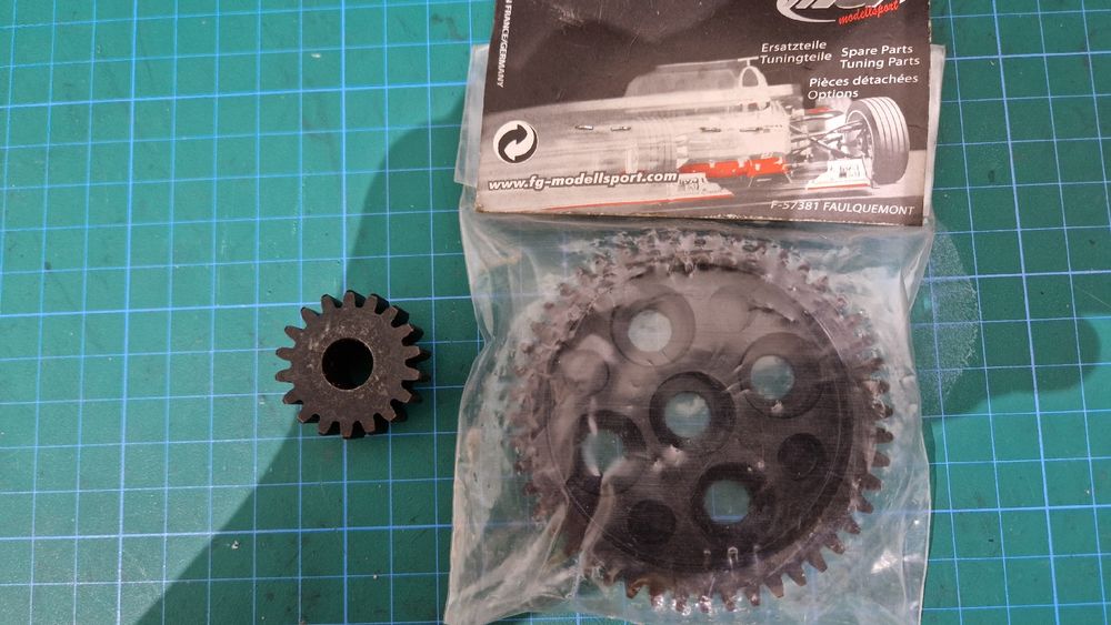 RC Kits de montage: Rc Zahnräder – Neuf (Voir description) à Strengelbach par 90Andi 1