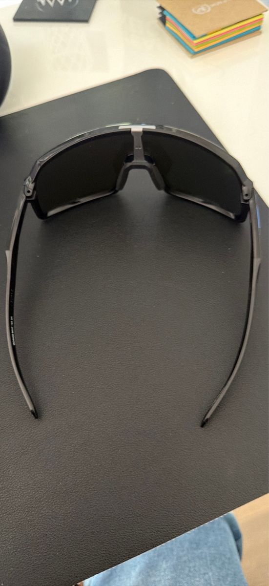 Brillen & Gläser: Oakley Sunglasses Black Frame Blue Lens good condition – Neu und originalverpackt aus Aesch BL von AuroPiz 3
