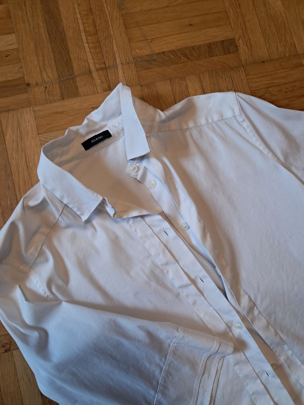 Riani Blusen: Riani Hemd Bluse 36 weiss – Gebraucht aus Kefikon TG von theratpack20 5