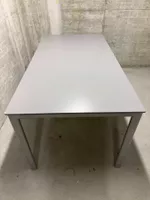 Tisch 160cm lang/85 cm breit/74cm hoch