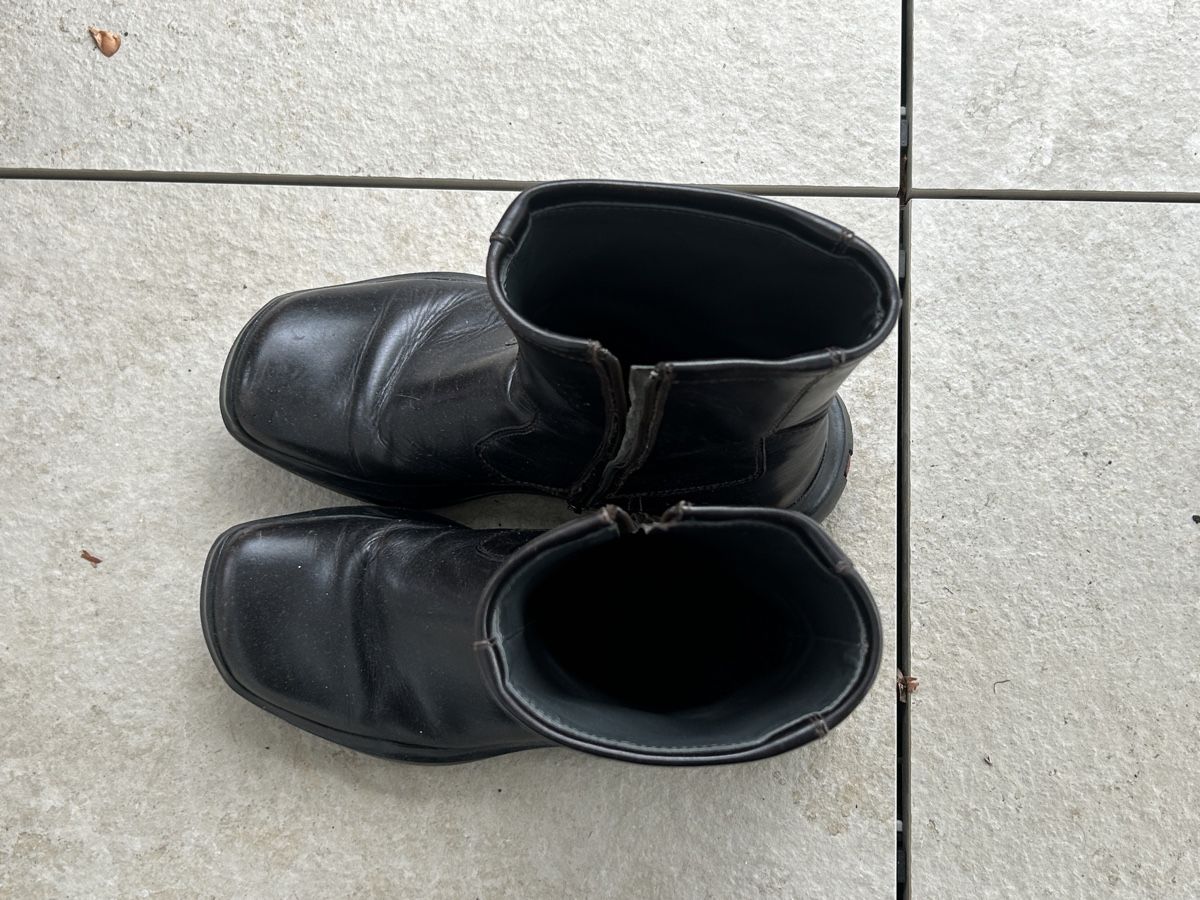Prada Scarpe da uomo: Prada Boots Vibram 1999 – Usato da Zürich venduto da ann_qw2t 1