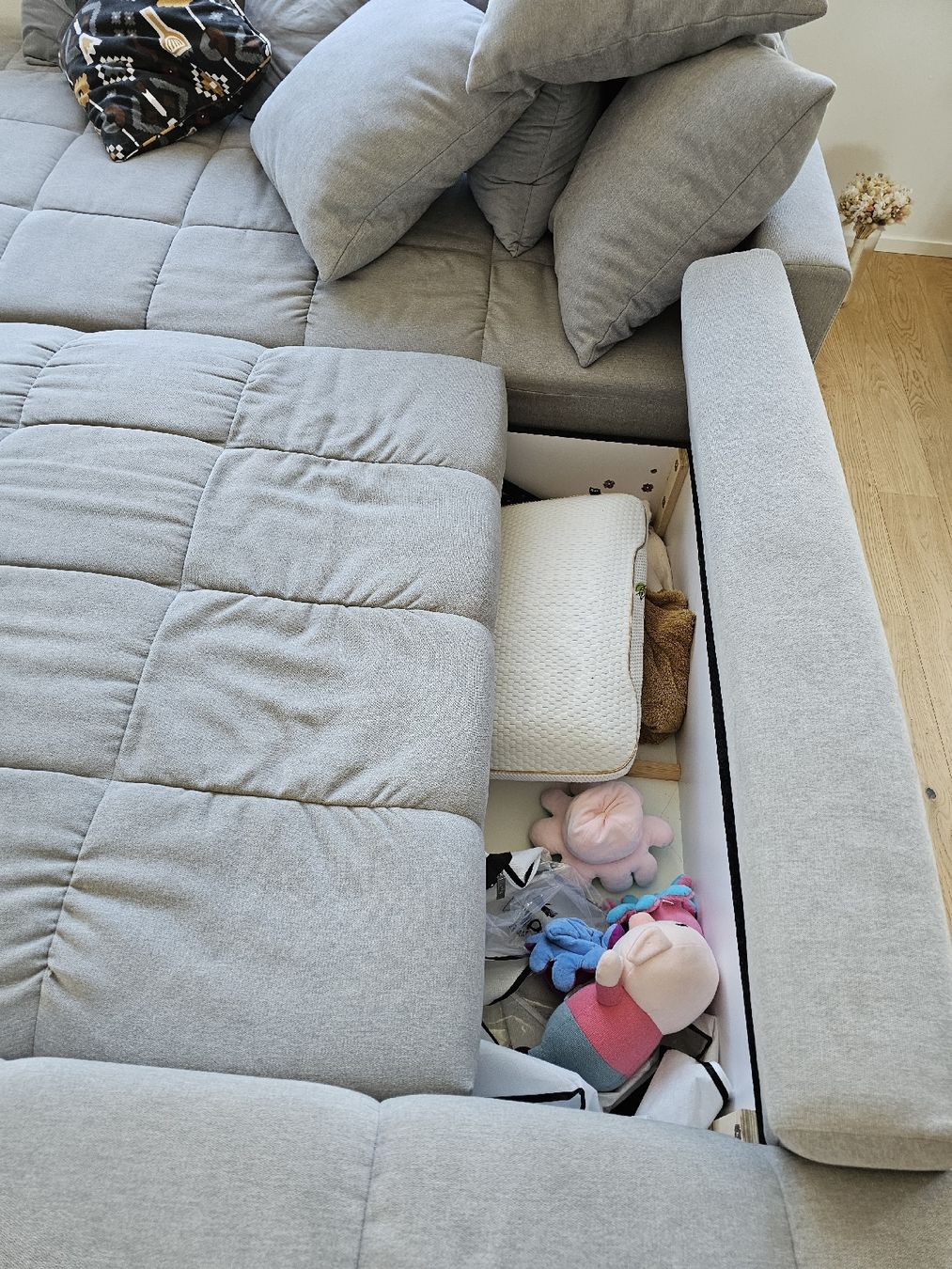 Sofas: Corner Sofa grey with storage good condition – D'occasion à Baden par mtw_6tq6 3