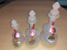 drei antike Parfum-Flakons aus Opaline