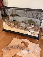 Nagerkäfig gross mit viel Zubehör und untertablar mit Räder