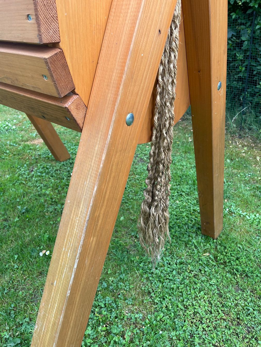 Spielzeuge: Holzpferd/Gartenpferd – Gebraucht aus Waltenschwil von hansnine 9