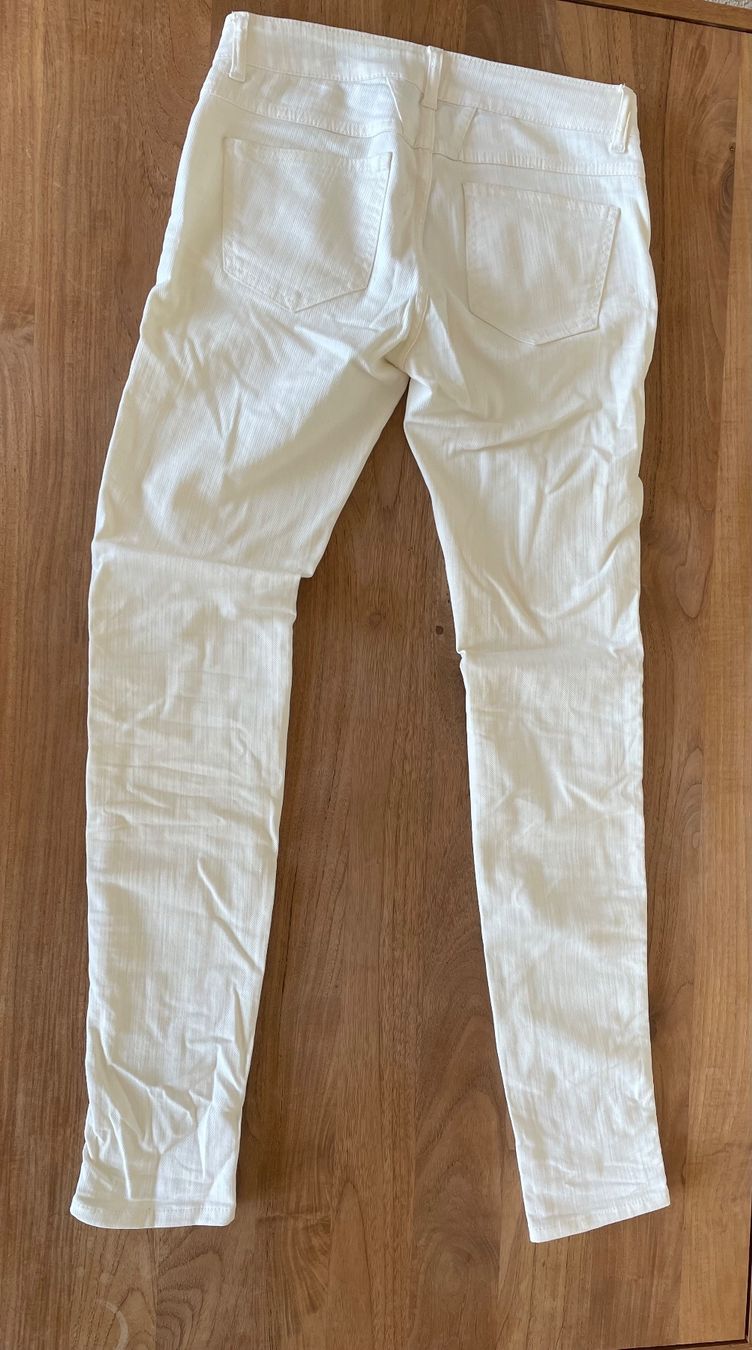 Closed Jeans: CLOSED Jeans weiss 28 NEU! – Usato da Pully venduto da Surflime