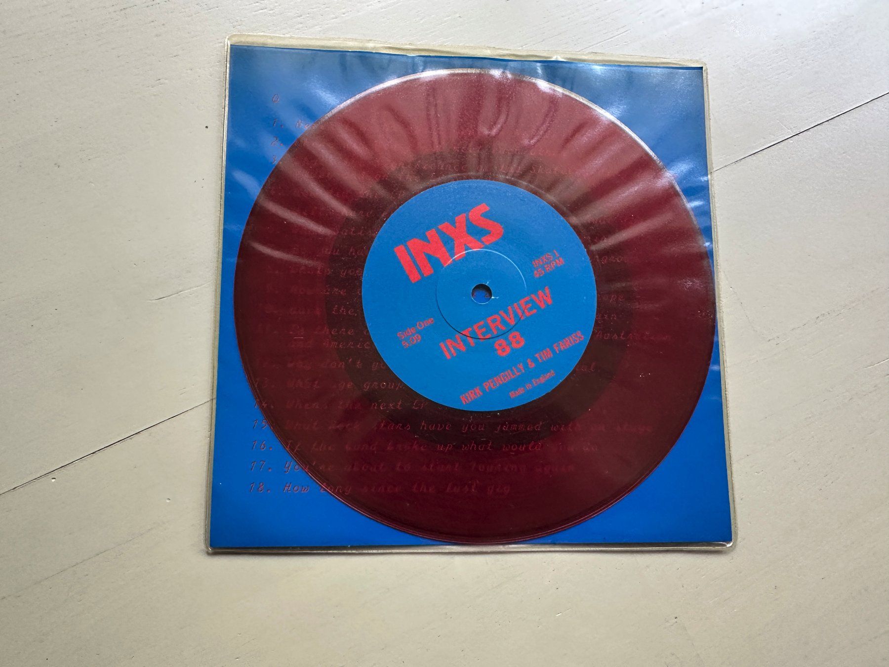 Vinyles: INXS tolle Single Interview Kult MICHAEL HUTCHENCE red vinyl – D'occasion à Basel par Partridge 1