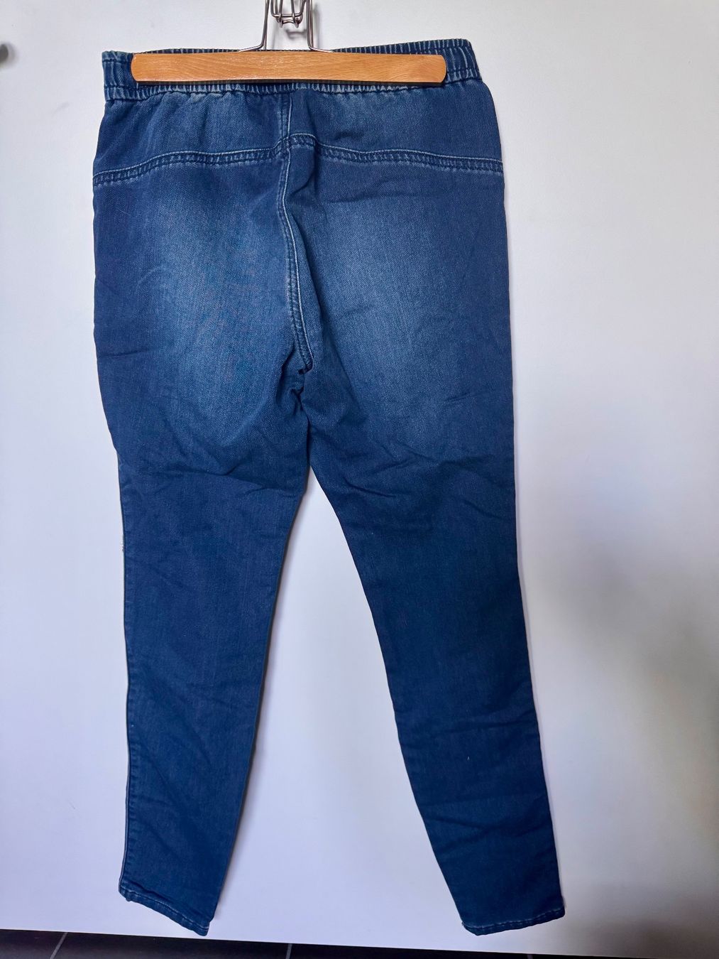 Tom Tailor Pantaloni: Loose Fit Hose Gr. 25/32 Tom Tailor – Usato da Rothrist venduto da Fondgruebe 2