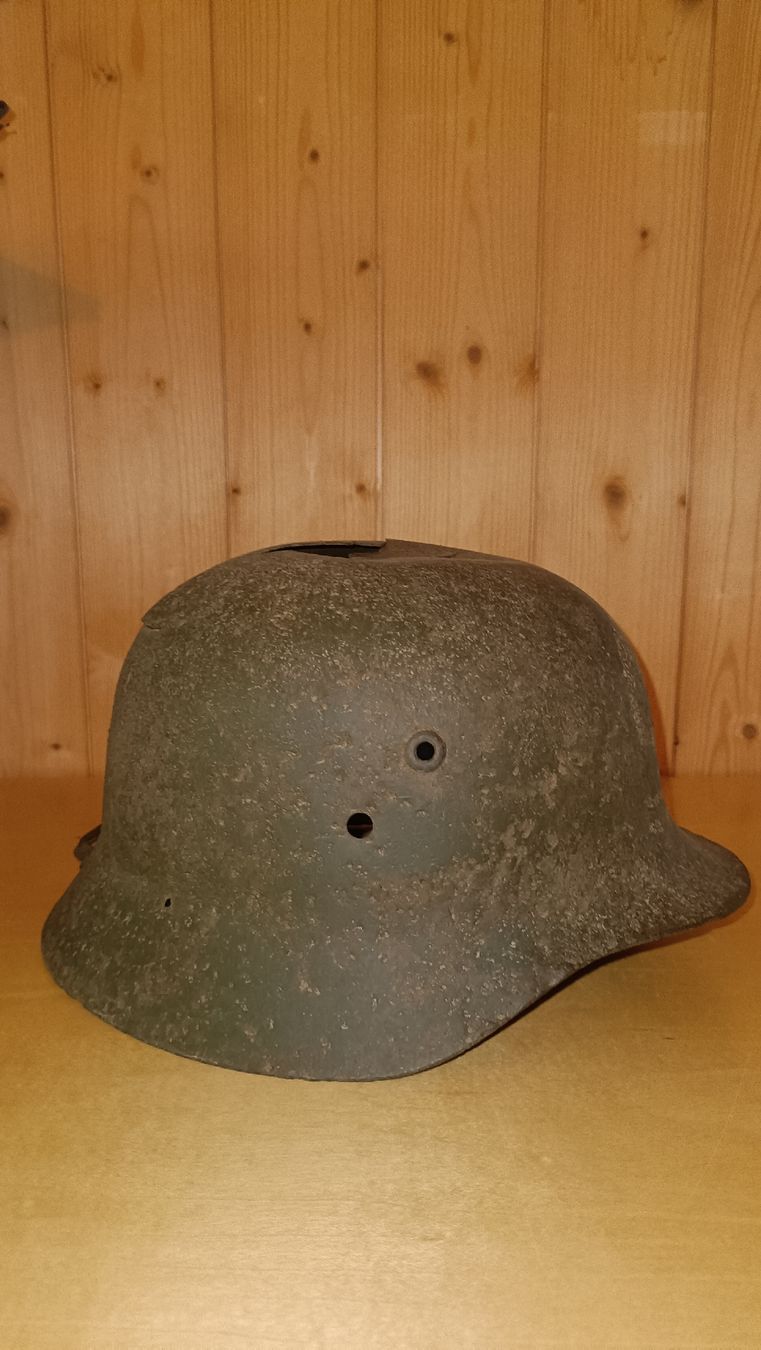 Uniformi: Finnischer Stahlhelm – Difettoso da Grindelwald venduto da sdb_yc5m 1