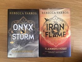 Iron Flame & Onyx Storm von Rebecca Yarros
