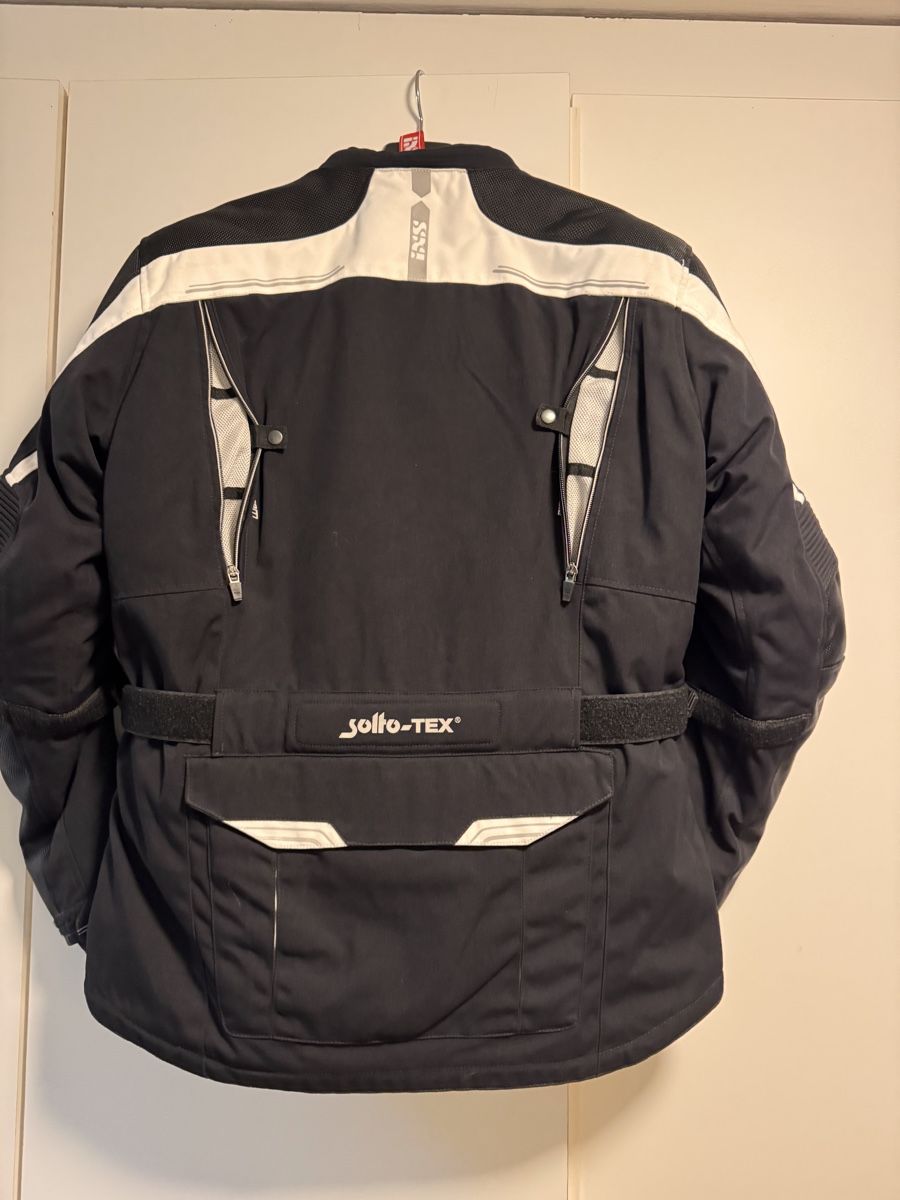 IXS Giacche: Veste de moto IXS - neuf – Nuovo (secondo la descrizione) da Bulle venduto da Jean-Francois08 1