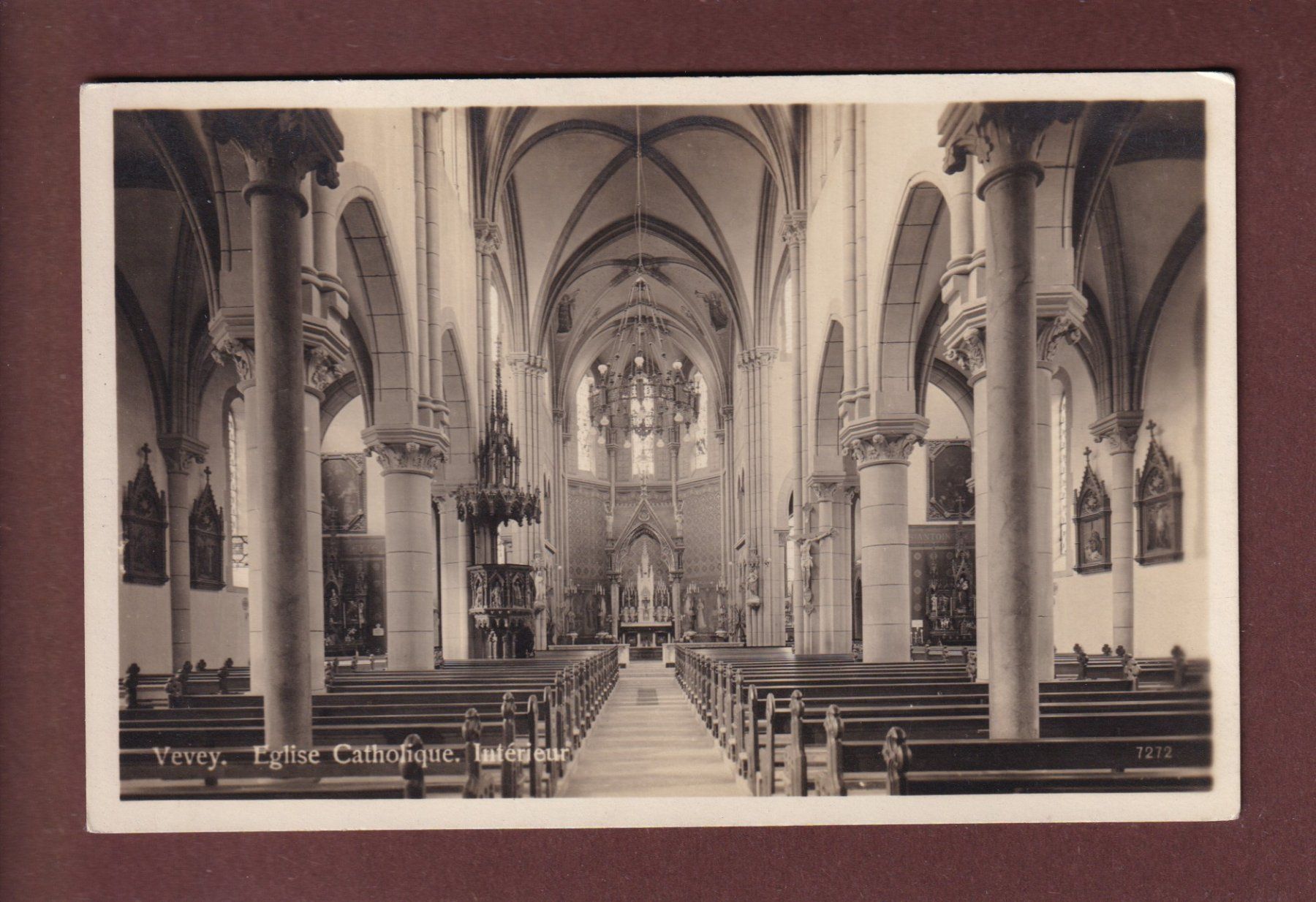 Ansichtskarten: VEVEY - Intérieur de l'Eglise catholique – Gebraucht aus Pully von nicecards-shop