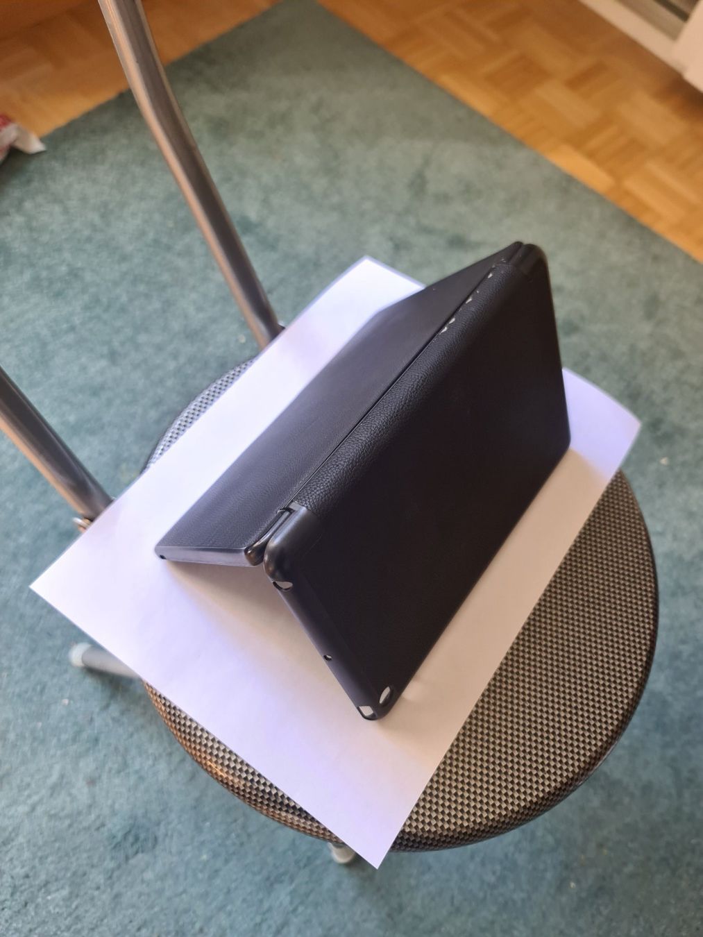 Covers & Taschen: ZAGG IPad Tastatur Cover – Gebraucht aus zürich von R-N-J 1