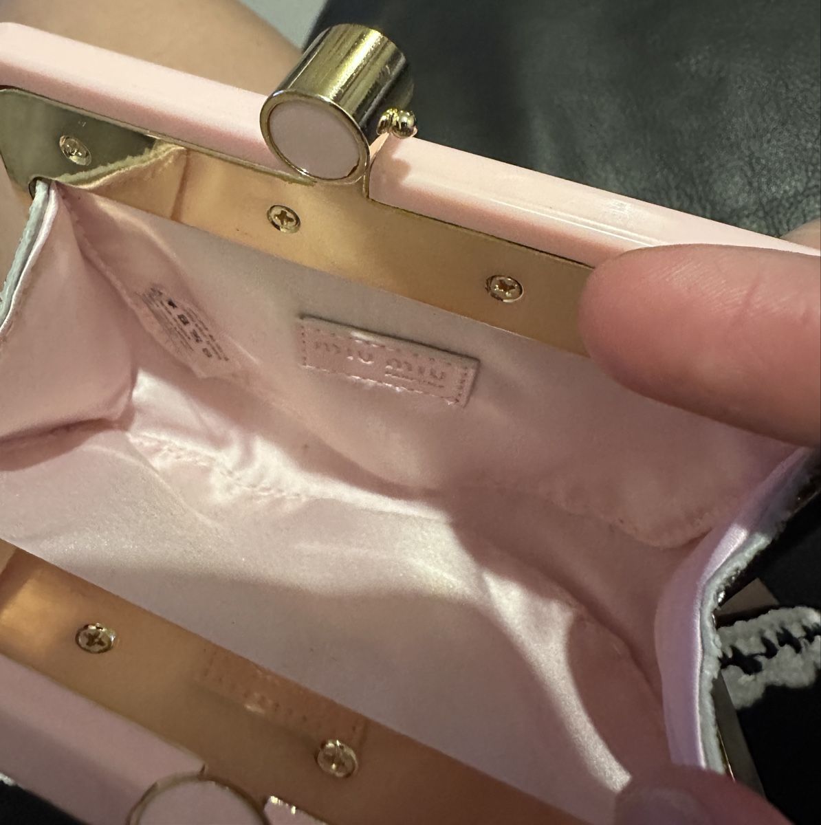 Miu Miu Portamonete: Original Miu Miu Portemonnaie – Nuovo (secondo la descrizione) da Biel-Bienne venduto da sandrito01 3