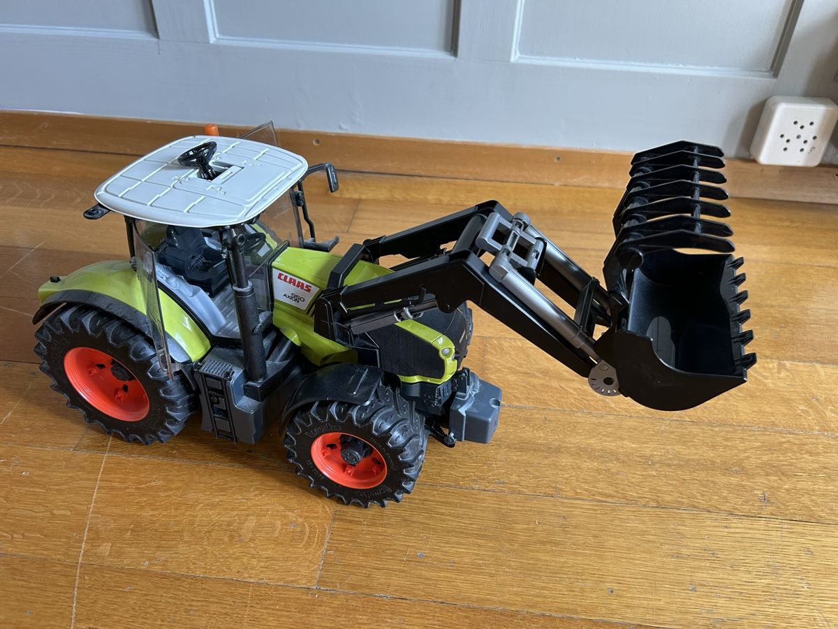 Claas Trattori: Bruder Claas 950 mit Frontlader – Usato da Illighausen venduto da Schneckli01 3