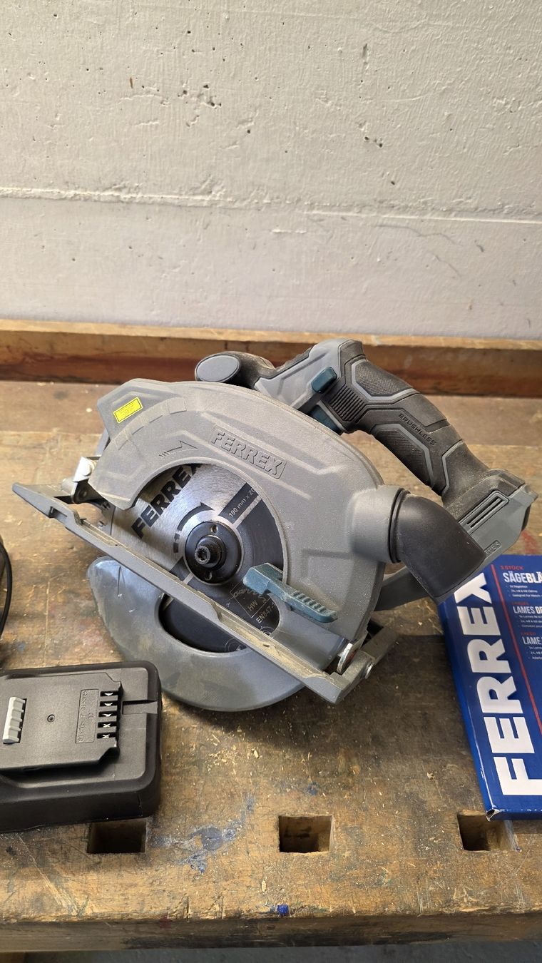 Ferrex Seghe: Handkreissäge – Usato da Zumikon venduto da Ch31044
