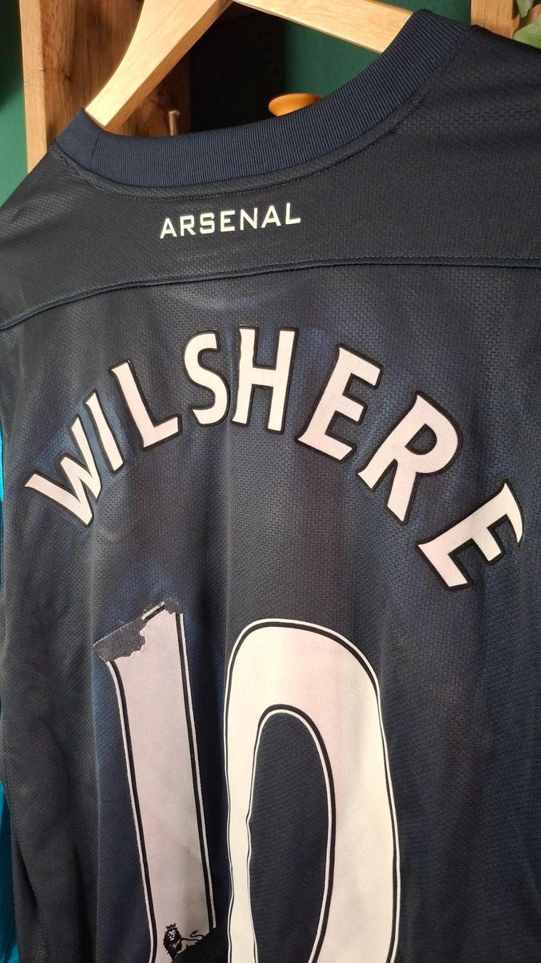 Arsenal Canottiere & Pantaloni: Arsenal 2011 2012 player version Nike – Difettoso da Yverdon-les-Bains venduto da flo_8fgr 5
