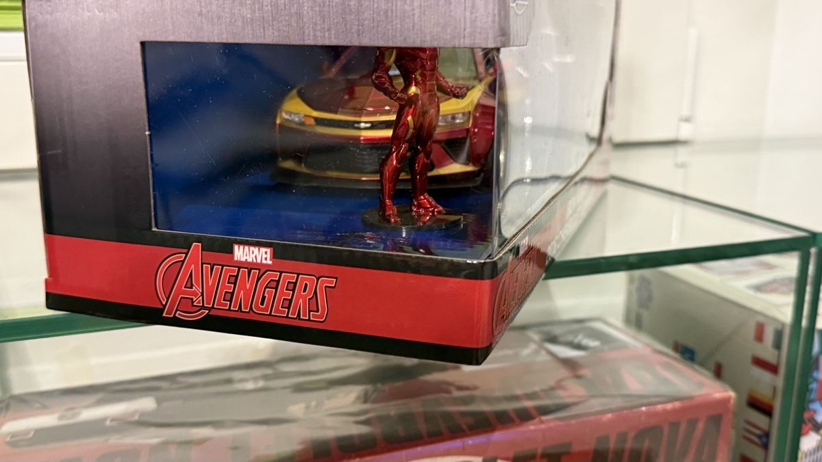 Chevrolet Modellautos: Iron Man Chevrolet Camaro 2016 - – Neu und originalverpackt aus Basel von Zomeg 2