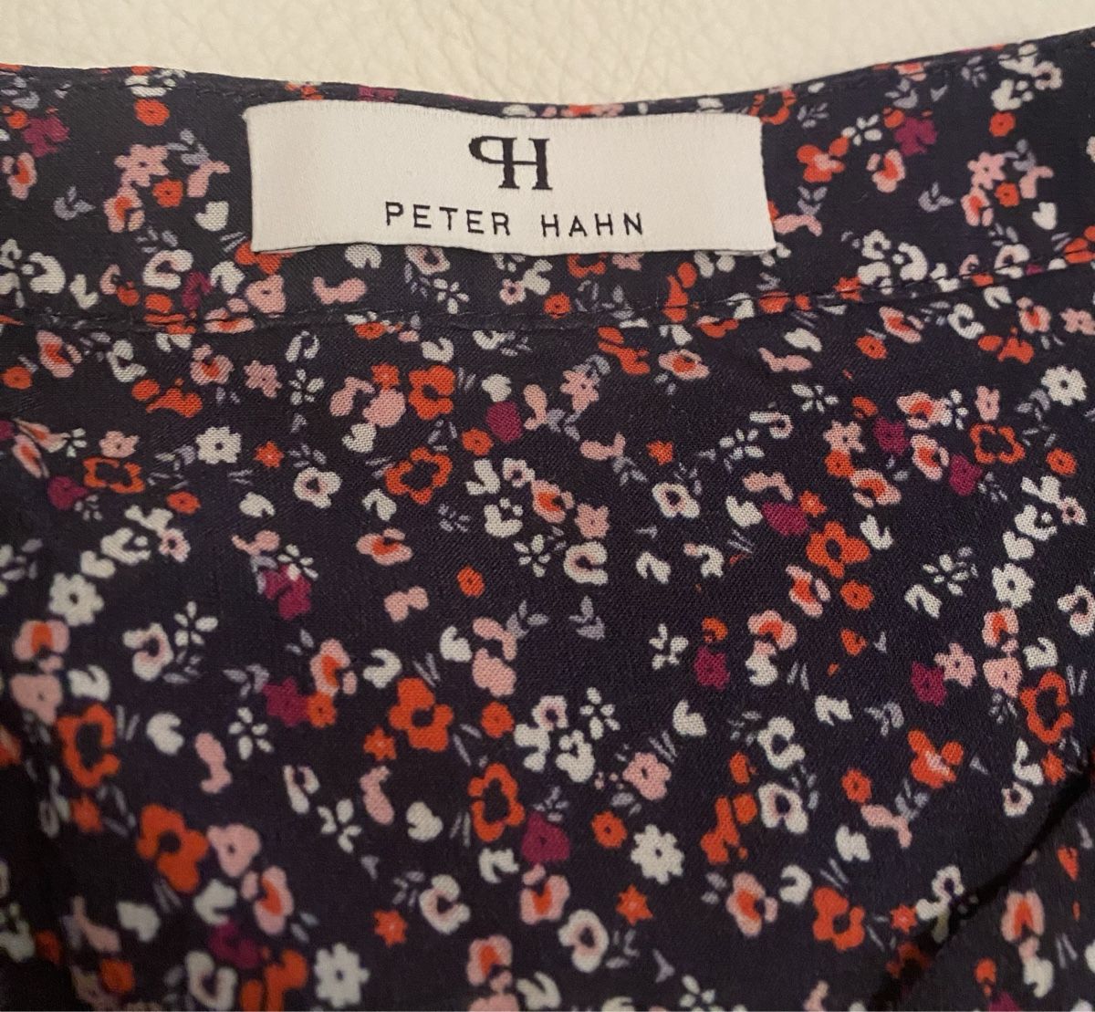 Peter Hahn Camicette: Peter Hahn bluse 🌸 – Usato da Opfikon venduto da Luis144 4