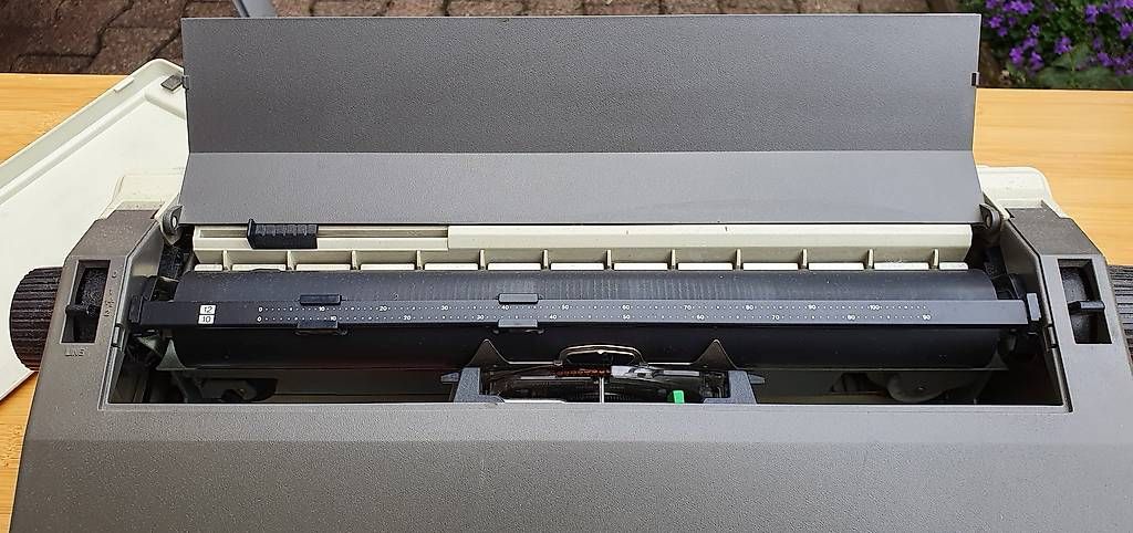 Macchine da scrivere: Brother AX-10 – Usato da Basel venduto da storchenricardo 4