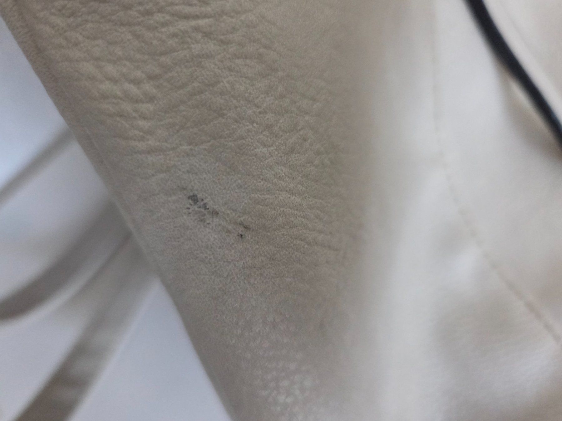 Taschen für Damen: Umhängetasche beige Damen – Gebraucht aus Oftringen von Black_Nymeria 2