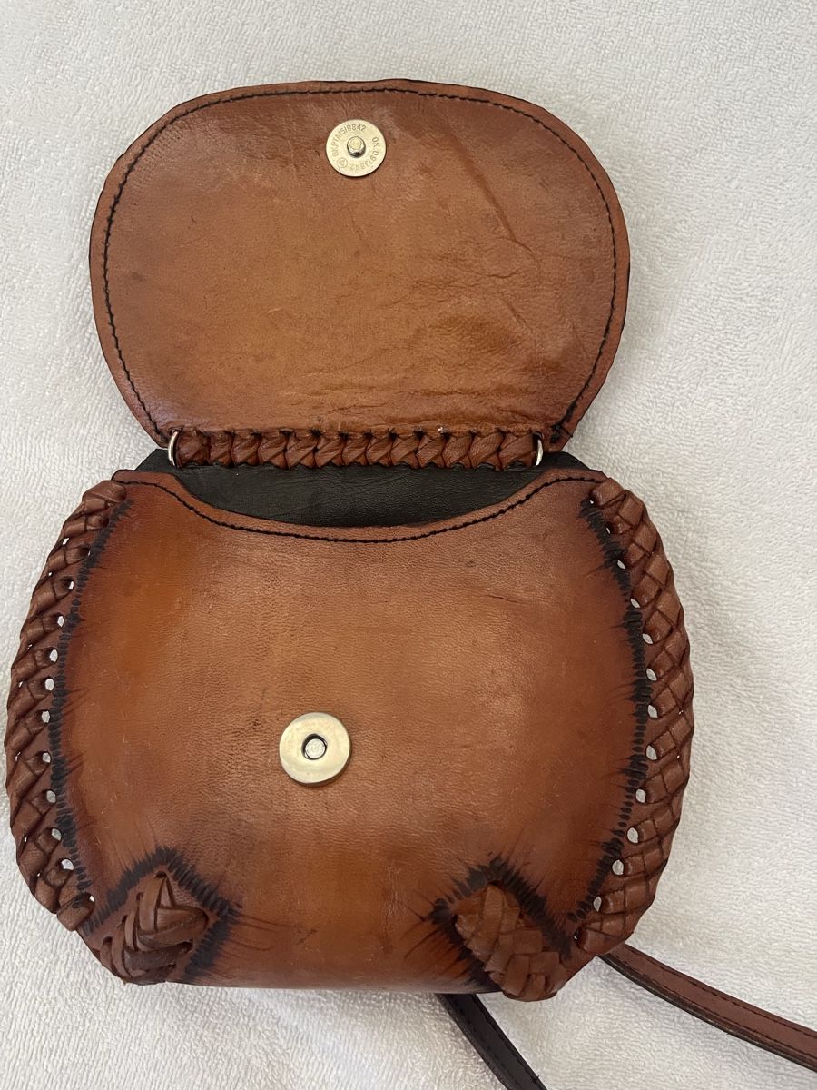 Borse & Zaini: Handtasche – Nuovo (secondo la descrizione) da Kaiseraugst venduto da muddy_fox 4